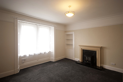 DD38AF-PBM-Photo-09livingroom